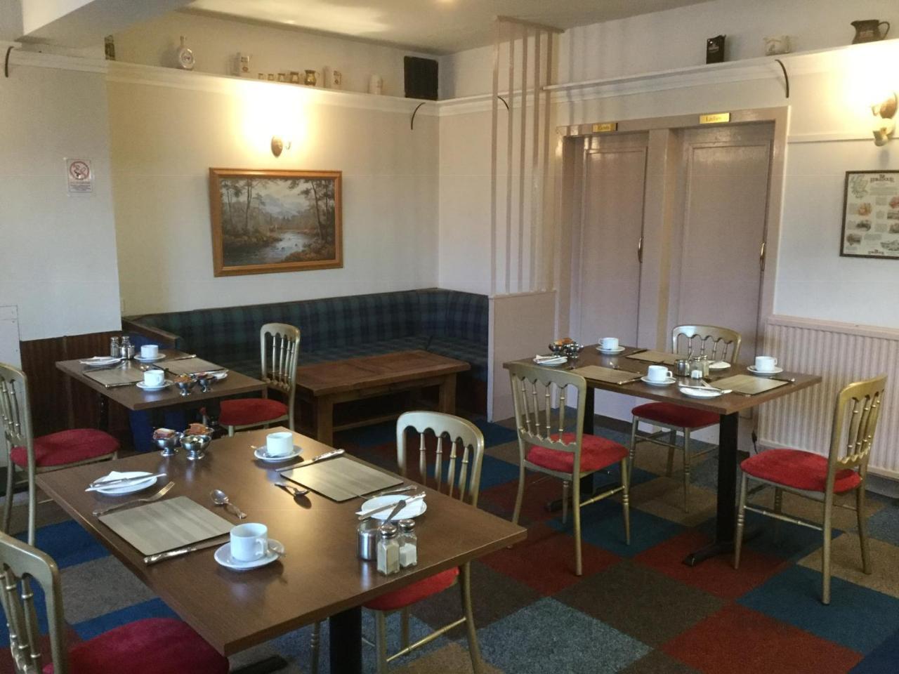 Fife Arms Guest House Dufftown Eksteriør billede